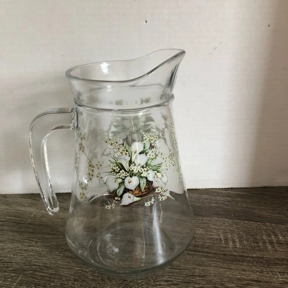 Vtg  Lily Pitcher - Picture 4 of 7